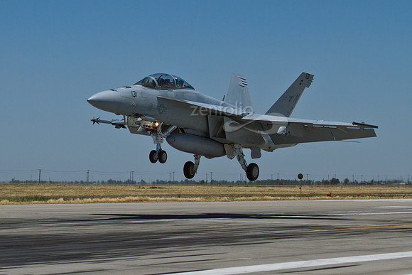 Lemoore NAS LSO shack-5778